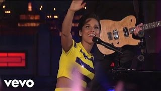 Alicia Keys  Empire State Of Mind Part II Broken Down Live on Letterman [upl. by Heather175]