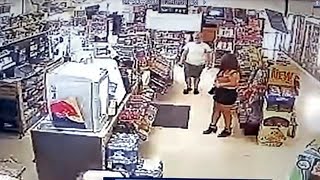 How one clerk saved a woman who was kidnapped [upl. by Attenahs]