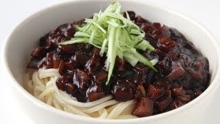 Noodles with blackbean sauce Jjajangmyeon 짜장면 [upl. by Any]