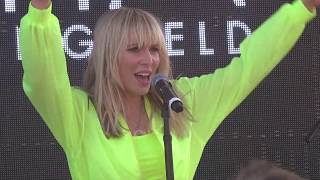 Natasha Bedingfield  quotPocketful of Sunshinequot Live in Oceanside 72719 [upl. by Nyrad239]