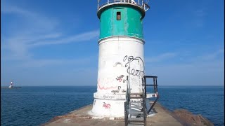 Waukegan Harbor Light Lighthouse 10123 [upl. by Zamir]