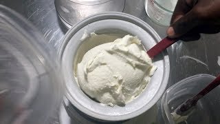 How to make Creamy Vanilla Ice Cream no eggs [upl. by Nibaj]