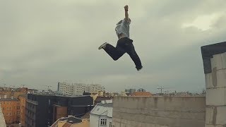 Extreme Parkour and Freerunning [upl. by Arvonio]