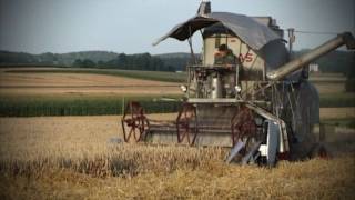 Claas Oldtimer Mähdrescher im Einsatz [upl. by Aniteb921]